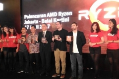 015373700_1492429330-amd